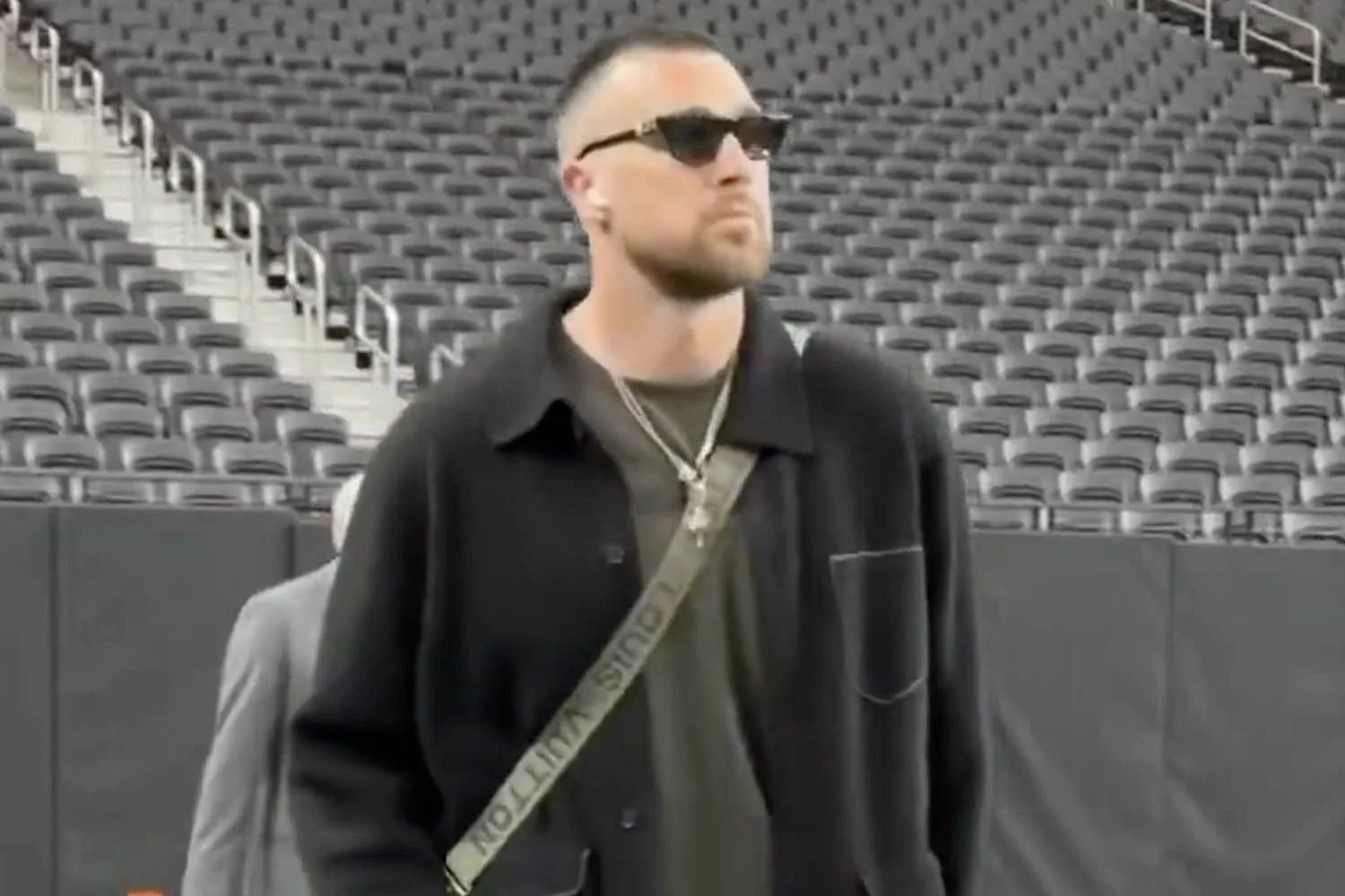 Travis Kelce Goes Dark for His Final Pre-Game Outfit of the Season